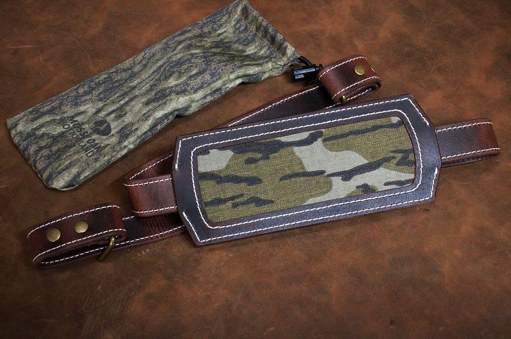 🎯🦃 Leather wild turkey toter sling with vintage turkey stamp engraving💋